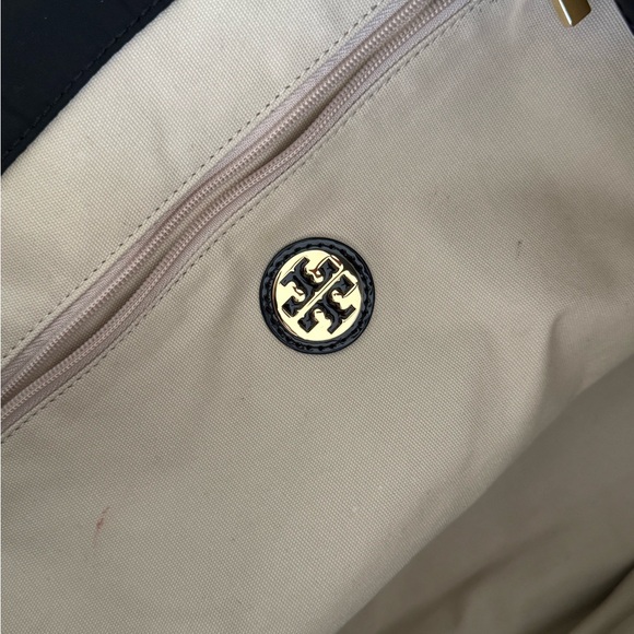 Tory Burch Small Ella Tote Bag in Black - Picture 5 of 16